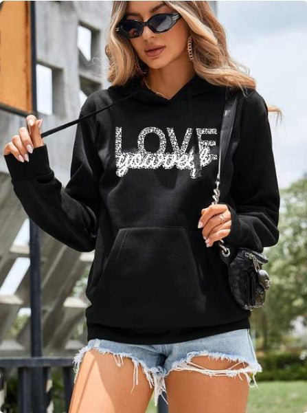 Retro Love Pattern Sheath Hoodie